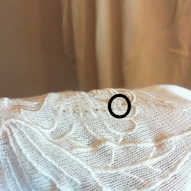 Sugar Rose(シュガーローズ)のDUDE オシャレ オフショルダー２WAY ホワイト ブラウス 7分袖 白 刺繍 レディースのトップス(シャツ/ブラウス(半袖/袖なし))の商品写真