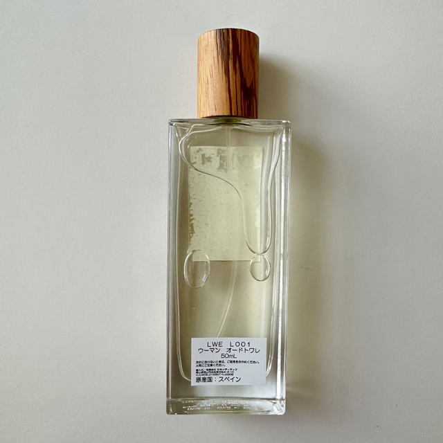値下げ値打ち ロエベ 001 ウーマン オードトワレ 50ml 香水(女性用
