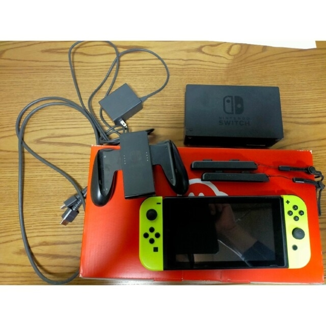 Nintendo Switch NINTENDO SWITCH JOY-CON…Nintendo