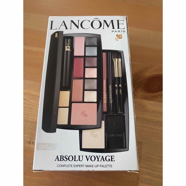 LANCOME(ランコム)の【新品未使用】ランコム　メイクアップパレットABSOLU VOYAGE コスメ/美容のキット/セット(コフレ/メイクアップセット)の商品写真