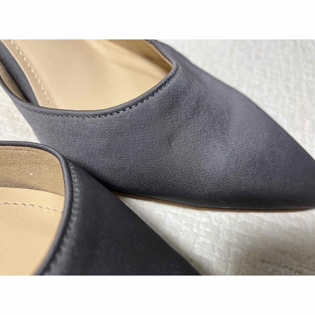 AIMER(エメ)のSH43◆新品◆AIMER ポインテッドトゥサイドグリッターパンプス L　日本製 レディースの靴/シューズ(ハイヒール/パンプス)の商品写真