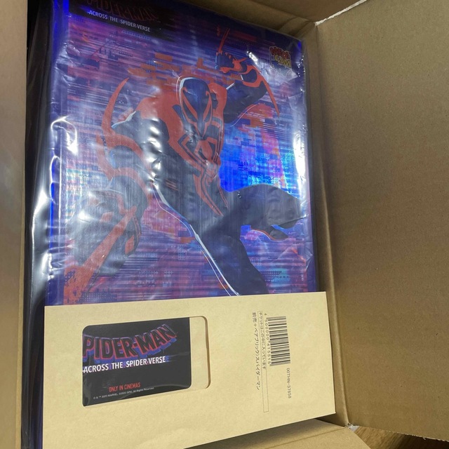 BE@RBRICK SPIDER-MAN 2099 100 400% ムビチケ付 エンタメ/ホビーのフィギュア(その他)の商品写真