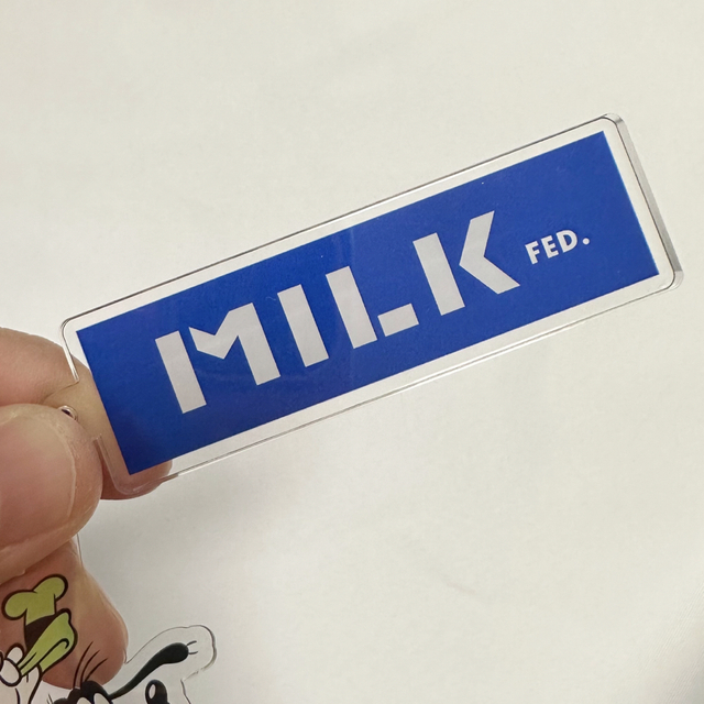 MILKFED.(ミルクフェド)の<新品>MILK FED. レトログーフィー アクリルキーホルダー ディズニー エンタメ/ホビーのおもちゃ/ぬいぐるみ(キャラクターグッズ)の商品写真