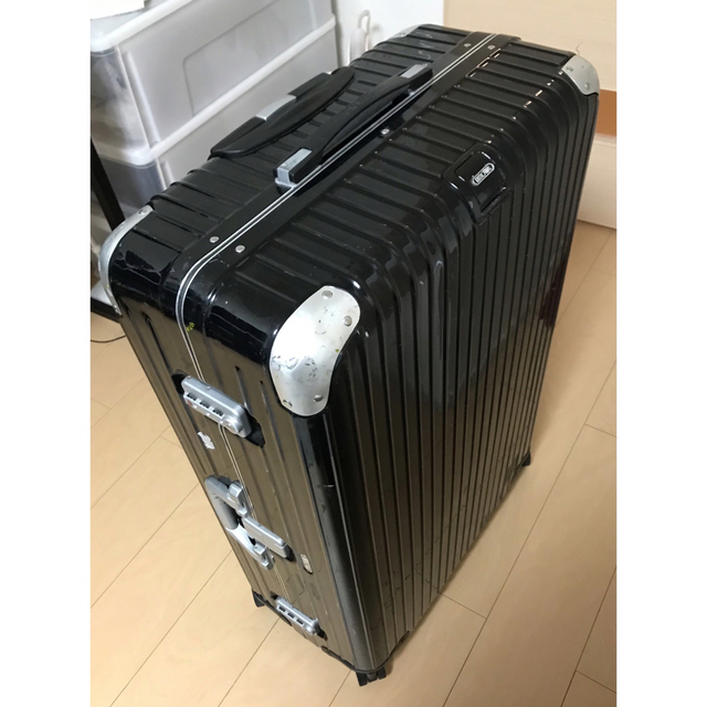 RIMOWA(リモワ)の⭐︎風様専用⭐︎モアスーツケース　リンボ　黒ポリカーボネイト メンズのバッグ(トラベルバッグ/スーツケース)の商品写真
