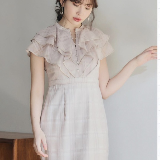 Herlipto????Split Ruffled Check Dress