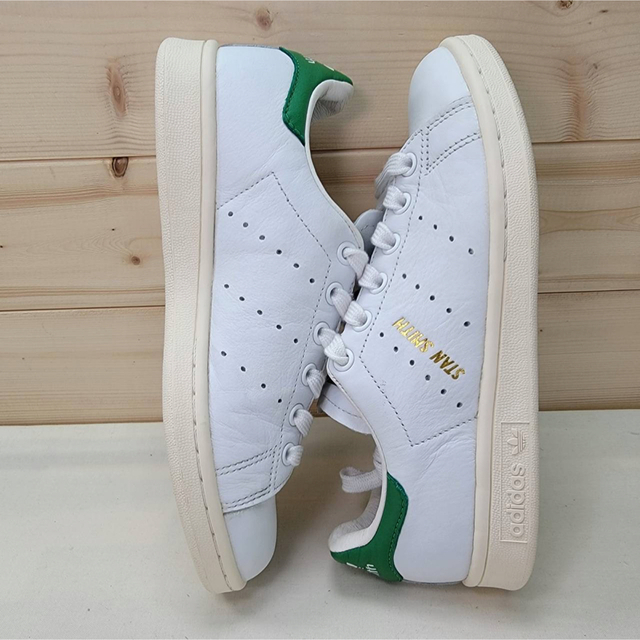 【新品】本革adidasスタンスミス 23