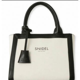 スナイデル(SNIDEL)のsnidel スナイデル キャンバスロゴバッグ(トートバッグ)