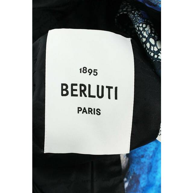 Berluti(ベルルッティ)のベルルッティ  R19OBL101-002 ブライアン8ロシュフォール プリントシルクブルゾン メンズ M メンズのジャケット/アウター(ブルゾン)の商品写真