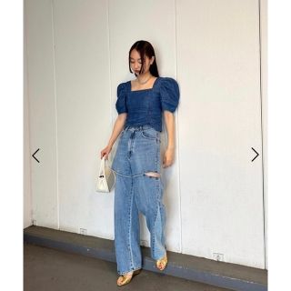 マウジー(moussy)のmoussy FRONT GATHER DENIM ブラウス(シャツ/ブラウス(半袖/袖なし))