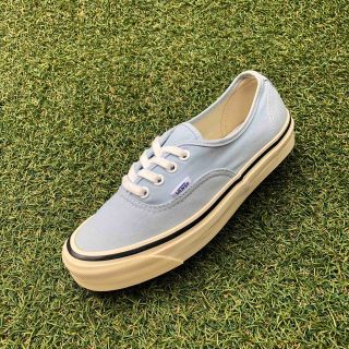 新品未使用　VANS  オーセンティック　25.0㎝