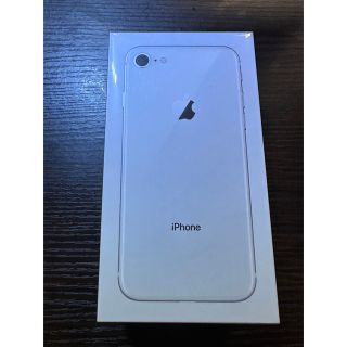 アイフォーン(iPhone)のAPPLEiPhone8 AU 64GB シルバー(スマートフォン本体)