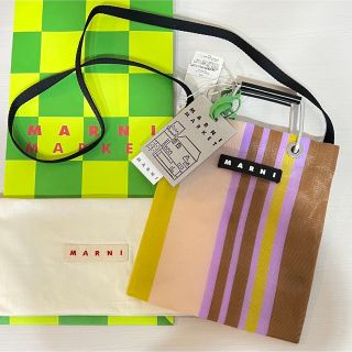 マルニ(Marni)の新品　MARNI マルニ　ミニショルダーバッグ　レーズン　ストライプバッグ　新作(ショルダーバッグ)