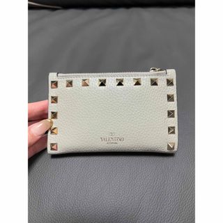 ヴァレンティノ(VALENTINO)の値下げ！VALENTINO ヴァレンティノ　折りたたみ　財布(財布)