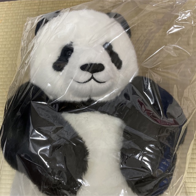 新品 抱っこシャンシャン /. ぬいぐるみ 上野動物園 パンダの