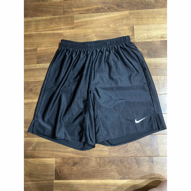 NIKE(ナイキ)のナイキ　サッカーパンツ スポーツ/アウトドアのサッカー/フットサル(ウェア)の商品写真