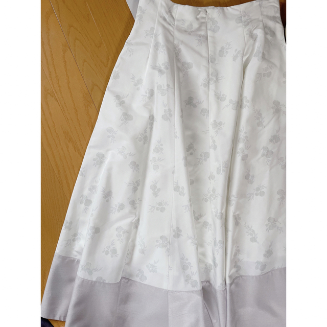 CELFORD(セルフォード)の新品　セルフォード 花柄 フレアスカート レディースのスカート(ロングスカート)の商品写真