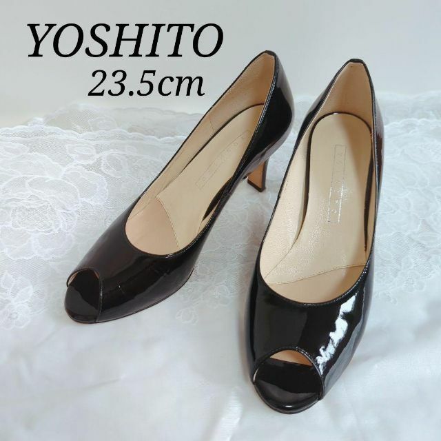 YOSHITO - 美品☆ YOSHITO エナメル パンプス ブラック オープントゥの