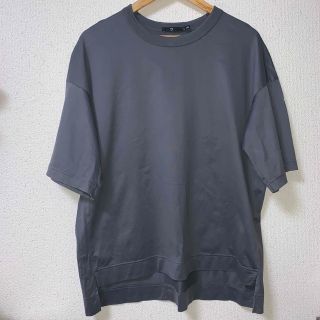 ユニクロ(UNIQLO)のUNIQLO Tシャツ(Tシャツ(半袖/袖なし))