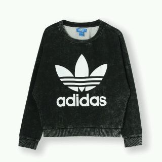 アディダス(adidas)の大幅値下げ‼　新品　レディース　OT(LL) アディダス　デニム　スウェット(トレーナー/スウェット)