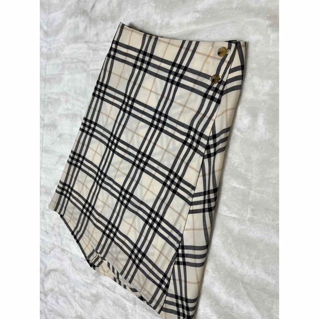 BURBERRY バーバリーロンドン ノバチェック ラップ巻きスカート 美品