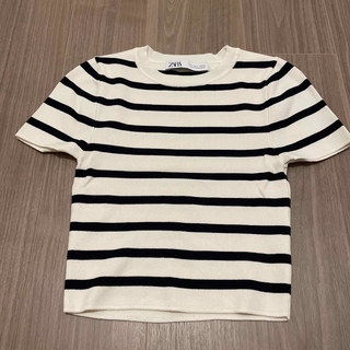 ザラ(ZARA)のZARA クロップド丈Tシャツ　ボーダー(Tシャツ(半袖/袖なし))