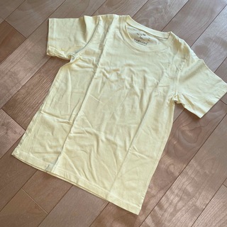 ムジルシリョウヒン(MUJI (無印良品))の無印良品　Tシャツ　140cm  イエロー　キッズ(Tシャツ/カットソー)
