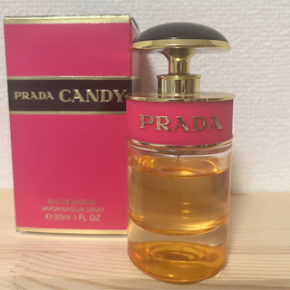 プラダ(PRADA)のプラダ　キャンディ　オードパルファム　30ml(香水(女性用))