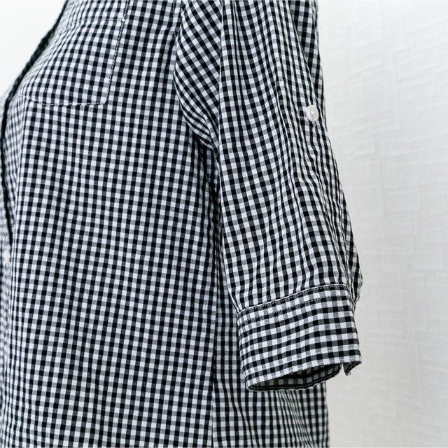 Avail(アベイル)のavail (アベイル)ボタン留めロールアップ　ギンガムチェック　半袖シャツ レディースのトップス(シャツ/ブラウス(半袖/袖なし))の商品写真