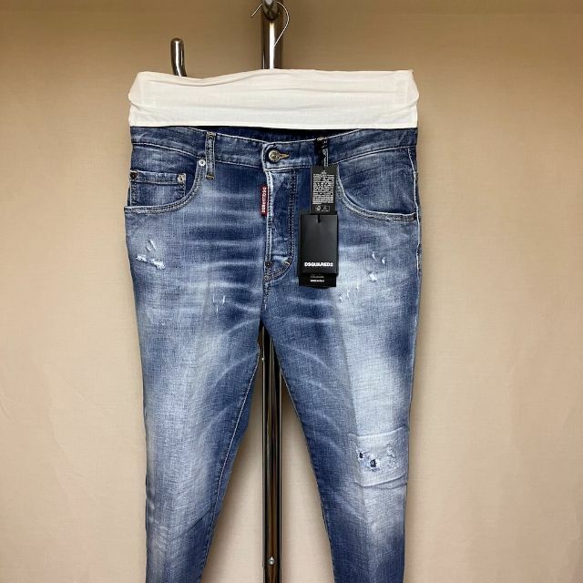 DSQUARED2(ディースクエアード)の新品 44 23ss DSQUARED2 スキニーデニム SKATER 4856 メンズのパンツ(デニム/ジーンズ)の商品写真