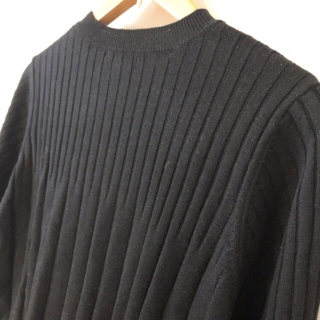 美品 favori 黒 デザインニット リブ柄 長袖