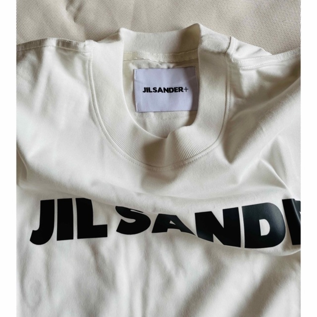 新品　JlL SANDER ジルサンダー　半袖ロゴTシャツ　男女兼用　S レディースのトップス(Tシャツ(半袖/袖なし))の商品写真