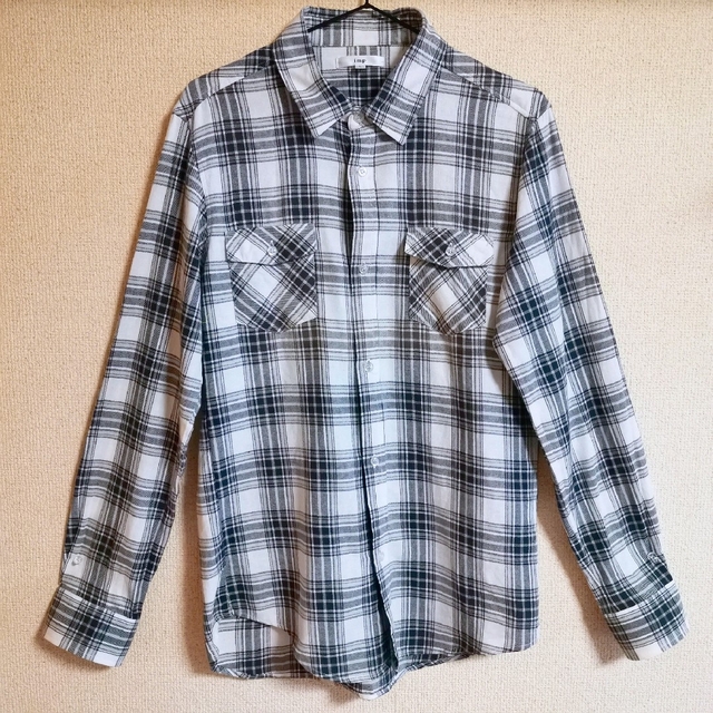 ‪☆白×ライトグレー 長袖チェックシャツ‪☆ メンズのトップス(シャツ)の商品写真