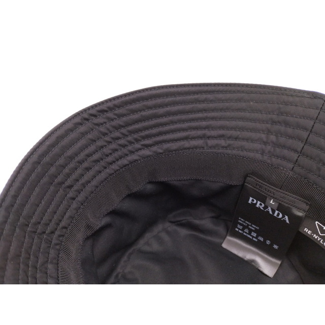 PRADA(プラダ)のPRADA バケット ハット ナイロン ブラック 2HC137 ＃L レディースの帽子(ハット)の商品写真