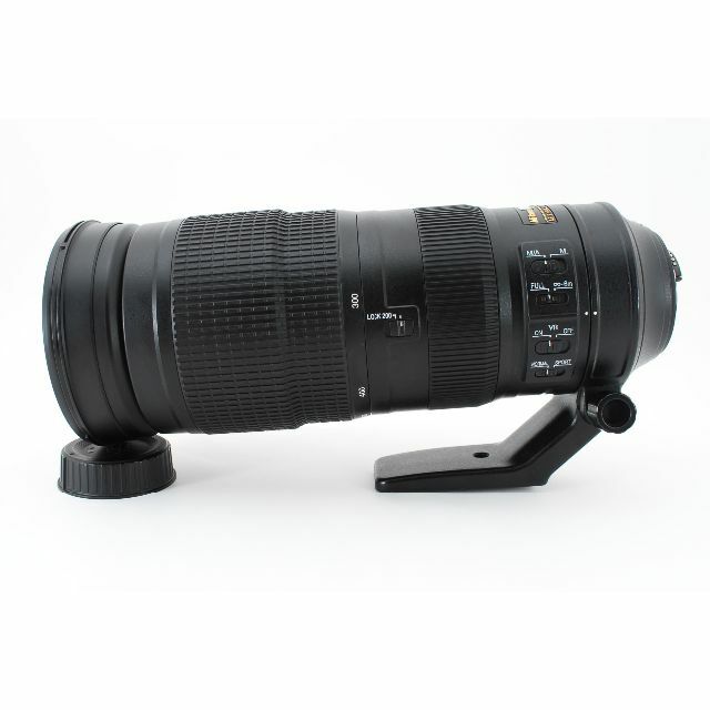 Nikon(ニコン)の【美品】 Nikon AF-S 200-500mm F5.6 E ED VR スマホ/家電/カメラのカメラ(レンズ(ズーム))の商品写真