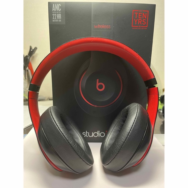 Beats Studio3 Wirelessオーバーイヤーヘッドフォン - Th