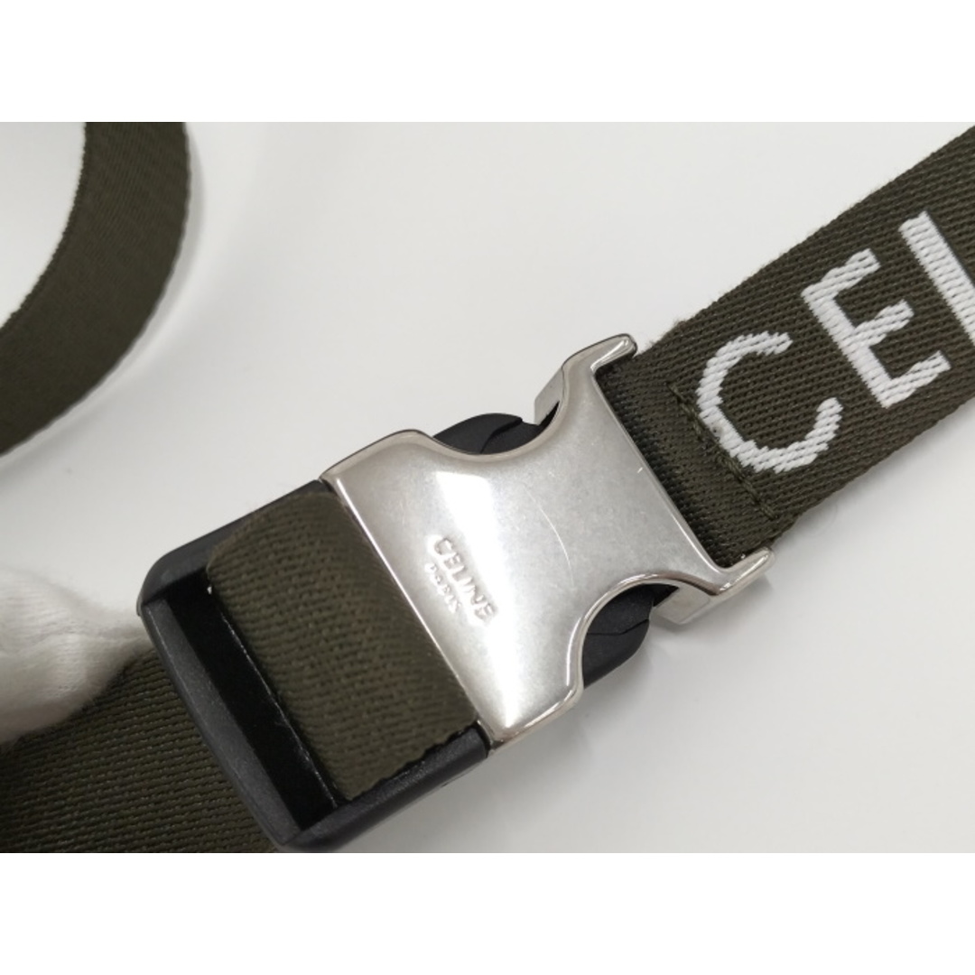 CELINE - CELINE ボディバッグ トレッキング キャンバス CELINE - CELINE ボディバッグ トレッキング キャンバス