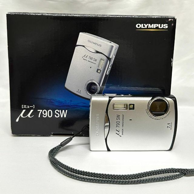 OLYMPUS(オリンパス)のオリンパス　（ミュー）μ 790SW　防水・防塵・耐衝撃・マイナス10℃でもOK スマホ/家電/カメラのカメラ(コンパクトデジタルカメラ)の商品写真