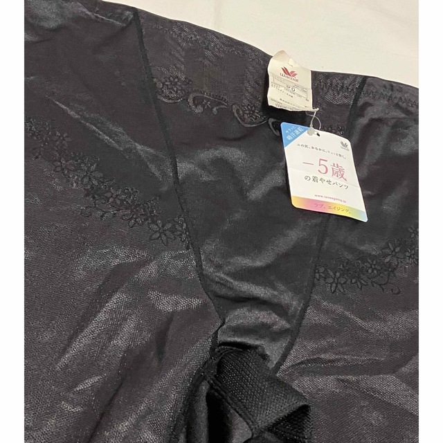 Wacoal(ワコール)のWacoal ワコール ガードル −5歳の着やせパンツ サイズ90 レディースの下着/アンダーウェア(その他)の商品写真