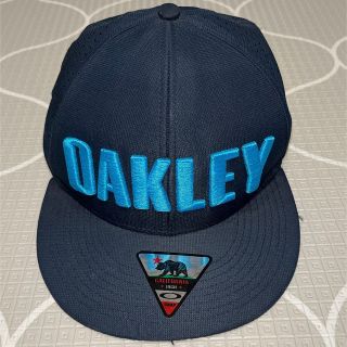 オークリー(Oakley)の【OAKLEY】メンズ　キャップ(キャップ)