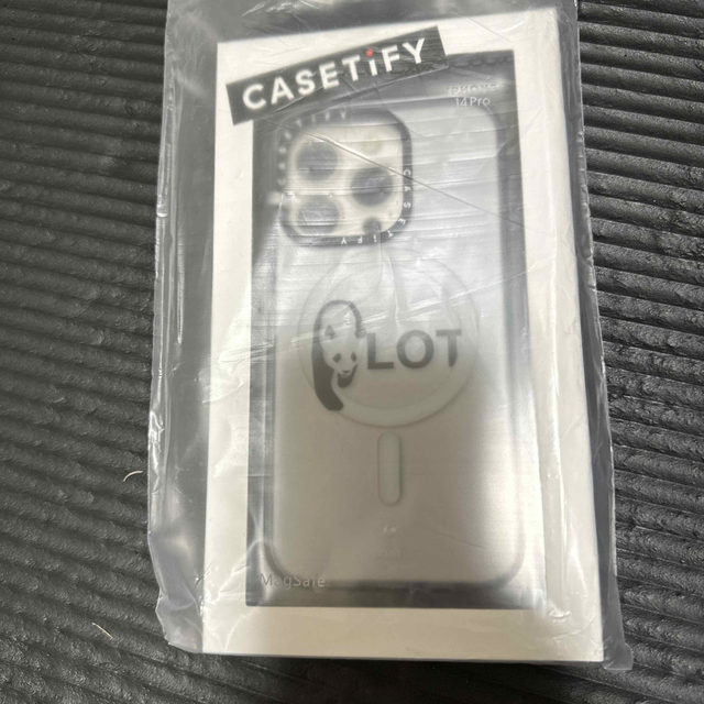 FRAGMENT(フラグメント)のClot Fragment Castify MAGSAFE CLEAR CASE スマホ/家電/カメラのスマホアクセサリー(iPhoneケース)の商品写真