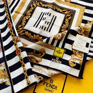 フェンディ(FENDI)のFENDI★フェンディ★大判ハンカチL★新品未使用(ハンカチ)