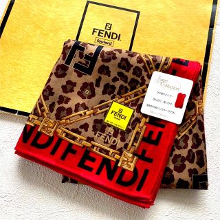 フェンディ(FENDI)のFENDI★フェンディ★大判ハンカチJ★新品未使用(ハンカチ)