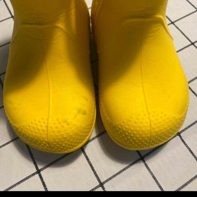 crocs(クロックス)のクロックス　長靴　Ｃ７ キッズ/ベビー/マタニティのベビー靴/シューズ(~14cm)(長靴/レインシューズ)の商品写真