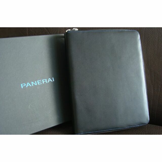 PANERAI(パネライ)のPANERAI パネライ 本革製 レザー 携帯用 ケース クラッチバッグ 黒 メンズの時計(その他)の商品写真