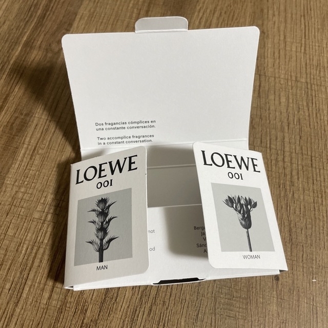 LOEWE(ロエベ)のロエベ　香水　サンプル コスメ/美容の香水(香水(女性用))の商品写真