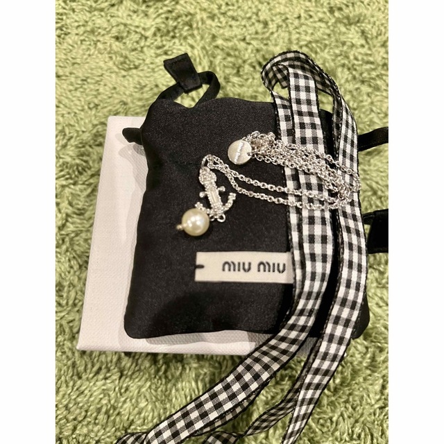 miumiu(ミュウミュウ)のMIUMIU ネックレス レディースのアクセサリー(ネックレス)の商品写真