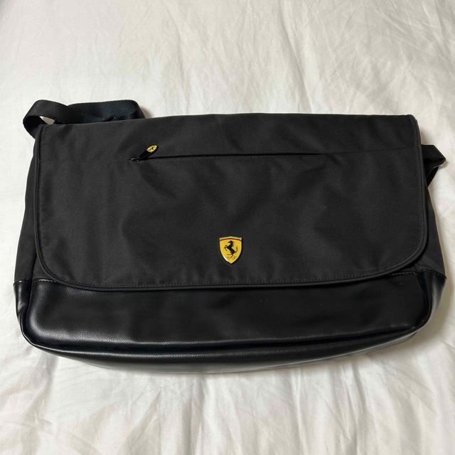 【非売品】Ferrari フェラーリ メッセンジャー バッグ