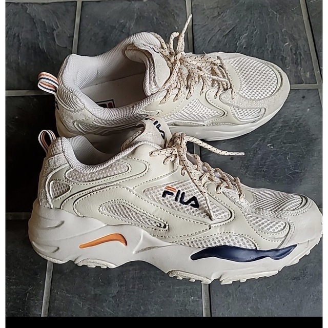 FILA - フィラ スニーカー RAY TRACER STREAMの通販 by ちゃす's shop