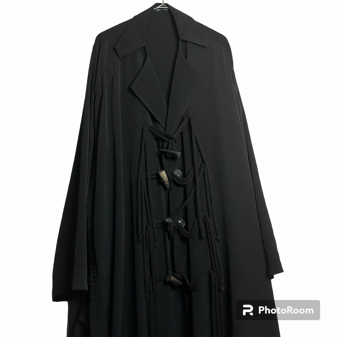 Yohji Yamamoto(ヨウジヤマモト)のヨウジヤマモト NN-C51-500 サイドギャザーコート ワイズ/Y’s メンズのジャケット/アウター(チェスターコート)の商品写真