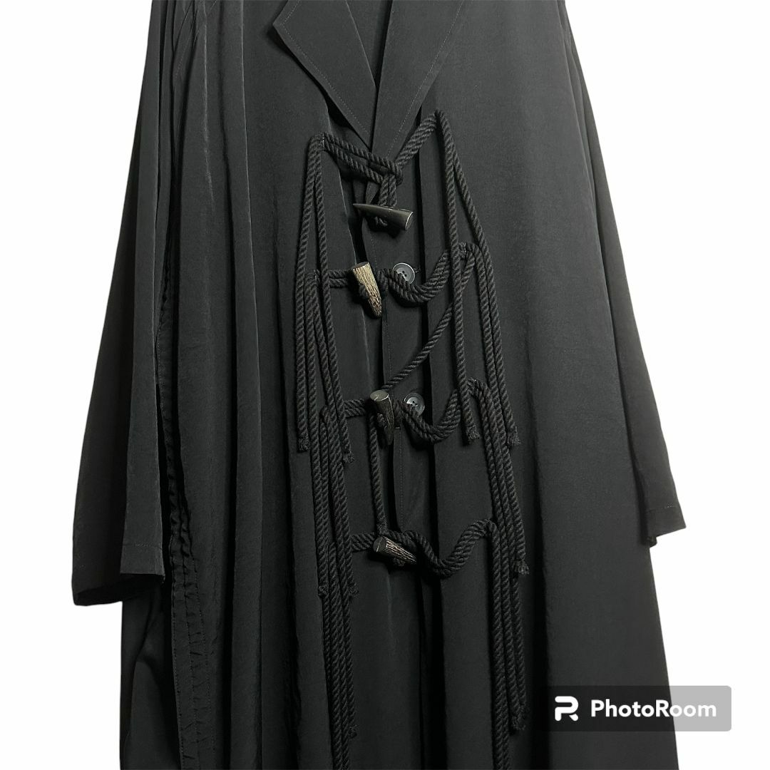 Yohji Yamamoto(ヨウジヤマモト)のヨウジヤマモト NN-C51-500 サイドギャザーコート ワイズ/Y’s メンズのジャケット/アウター(チェスターコート)の商品写真